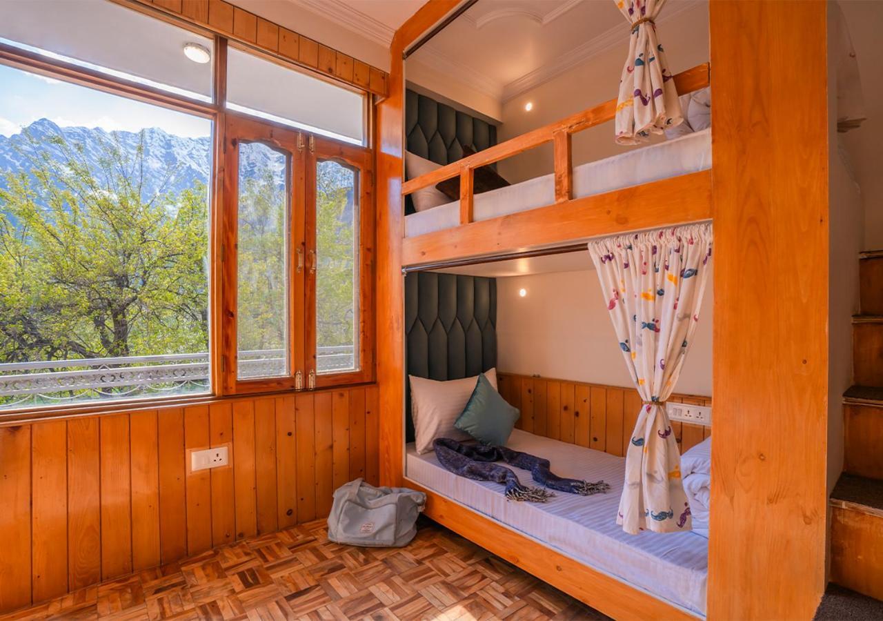 Хостел Moustache Manali Экстерьер фото